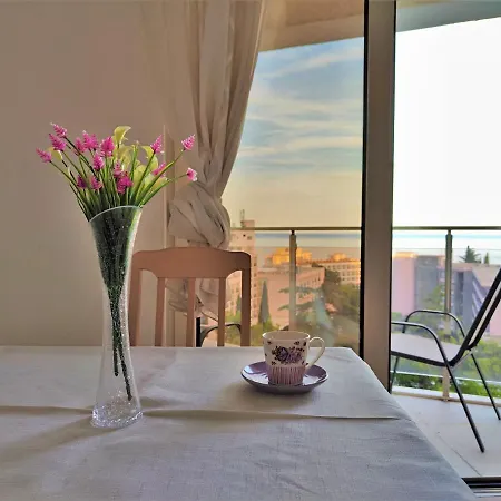 Luxury Korda 011 Apartamento *