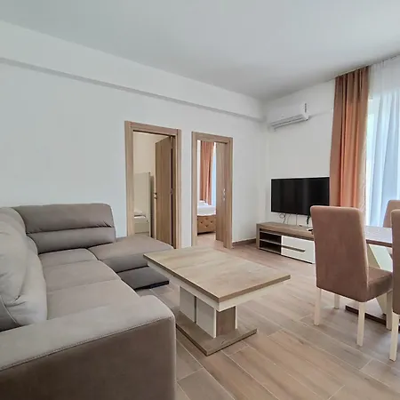 Luxury Korda 011 Apartamento *