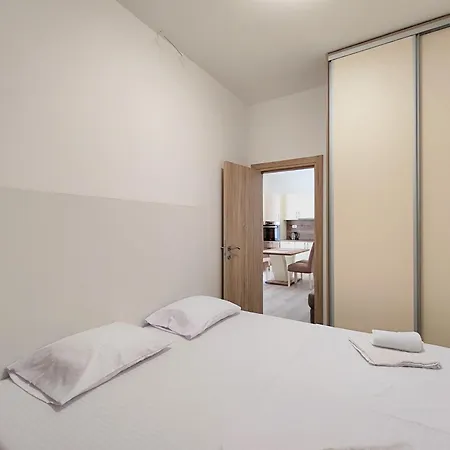 Apartamento Luxury Korda 011 *